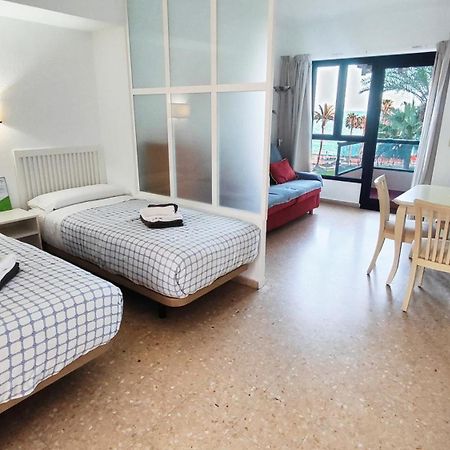 Aloha Playa Apartment With Ocean Views And Pools เบนัลมาเดนา ภายนอก รูปภาพ