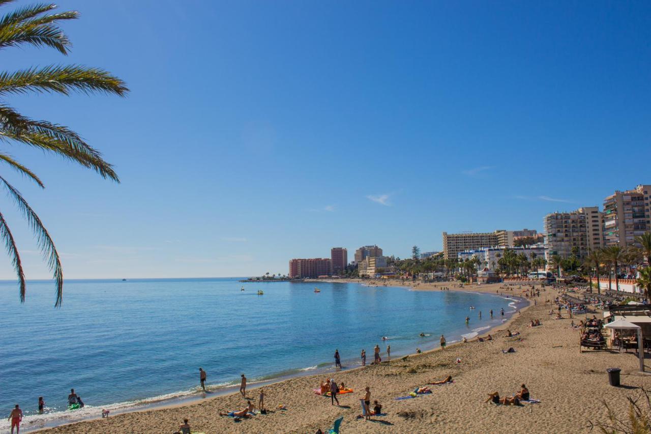 Aloha Playa Apartment With Ocean Views And Pools เบนัลมาเดนา ภายนอก รูปภาพ